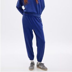 GAP High Rise Boyfriend Joggers (NWT) Size M